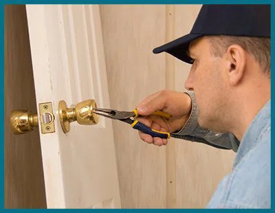 Father Son Locksmith Shop Fort Lauderdale, FL 954-283-5718 Father Son Locksmith Shop Fort Lauderdale, FL 954-283-5718 - 65-2